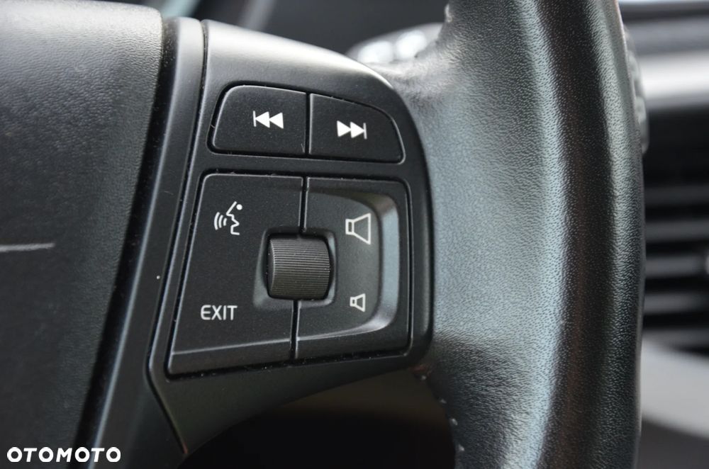 Volvo V40 D2 Kinetic - 28