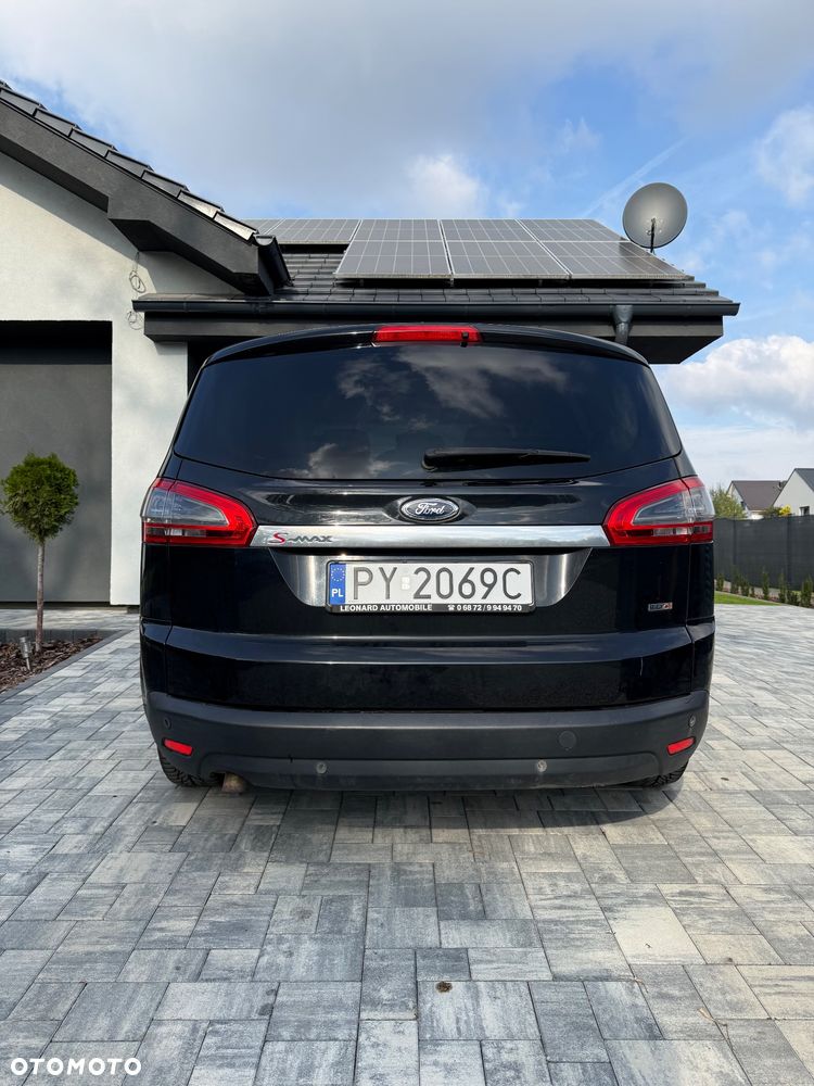 Ford S-Max 2010 photo 3