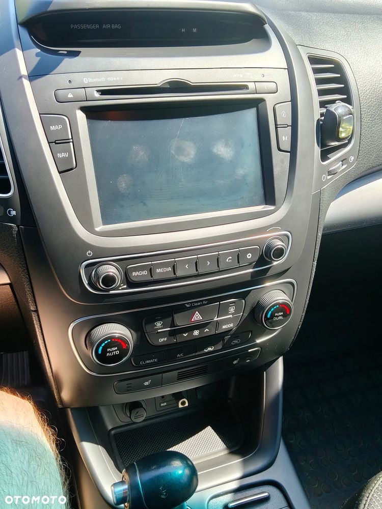 Kia Sorento - 10