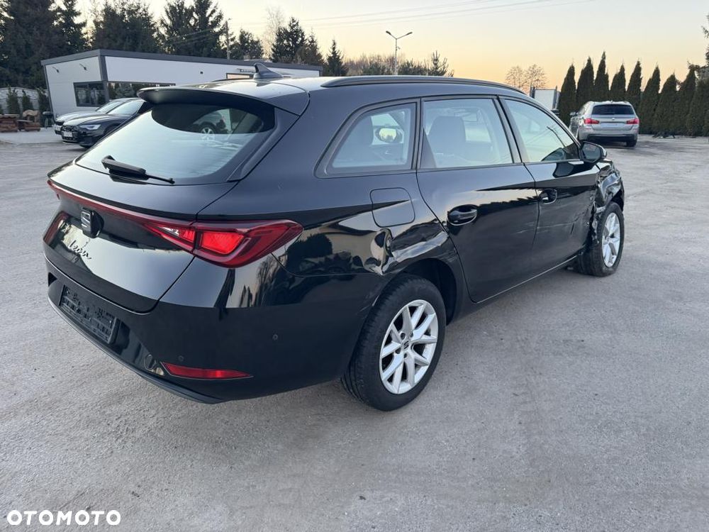 Seat Leon Sportstourer 2.0 TDI DPF DSG Style - 4