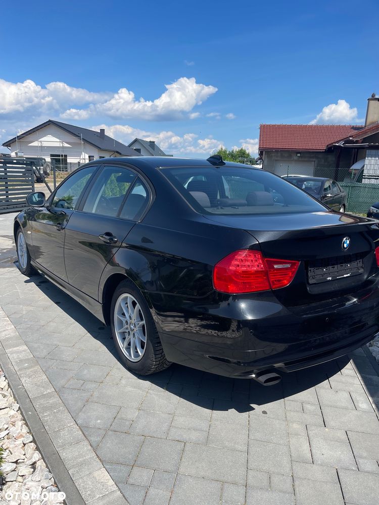 BMW Seria 3 318i Edition Lifestyle - 8