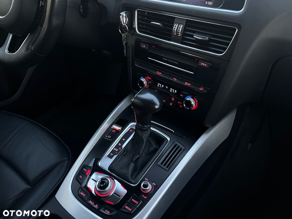 Audi Q5 2.0 TDI quattro S tronic - 22