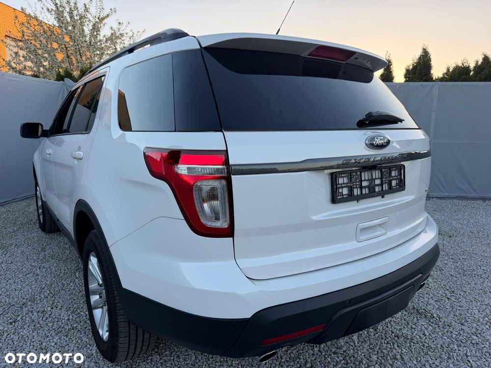 Ford Explorer - 14