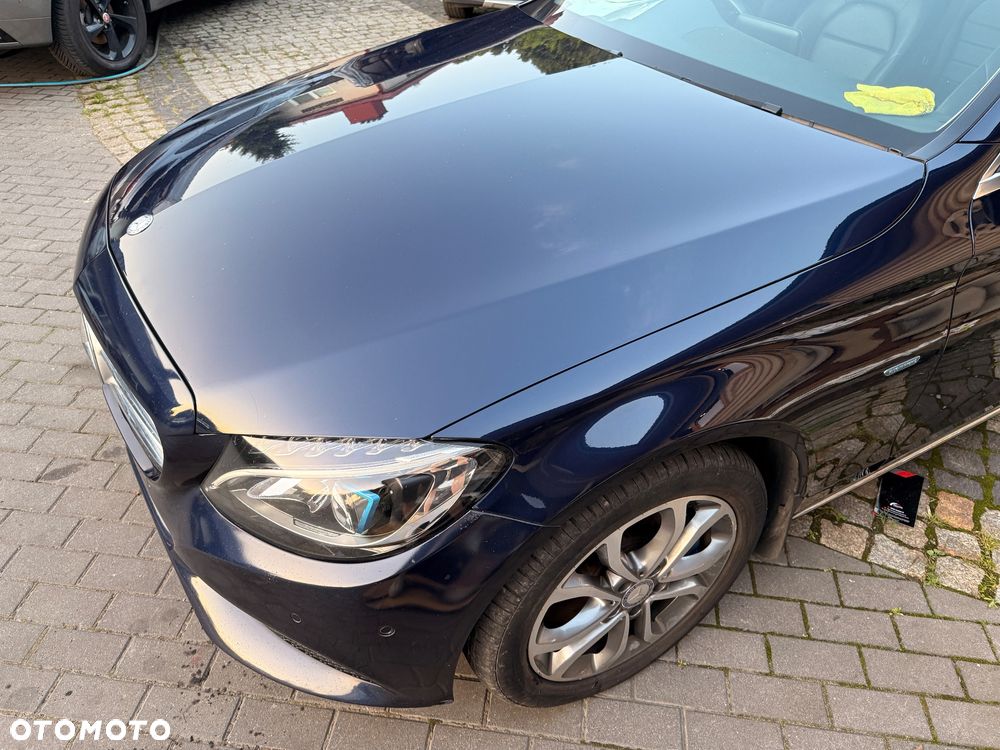 Maska Mercedes C klasa W205 aluminium pierwszy lakier 890 - 1