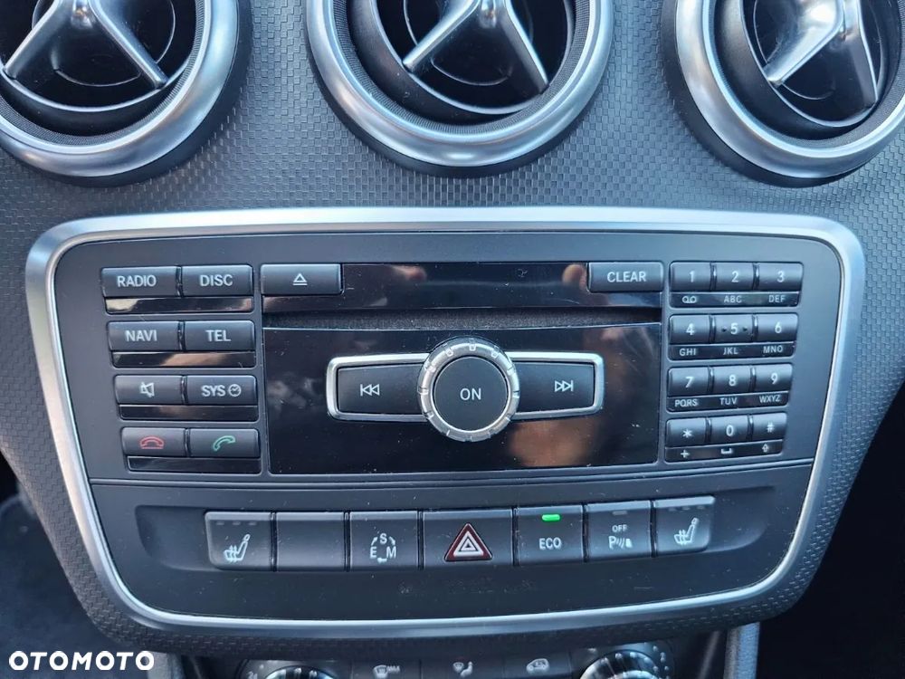 Mercedes-Benz Klasa A 180 (BlueEFFICIENCY) 7G-DCT Urban - 21