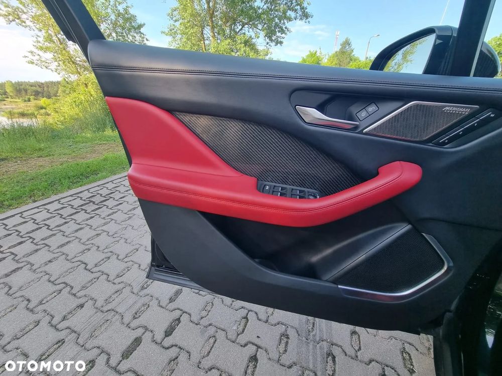 Jaguar I-Pace EV400 AWD HSE - 35