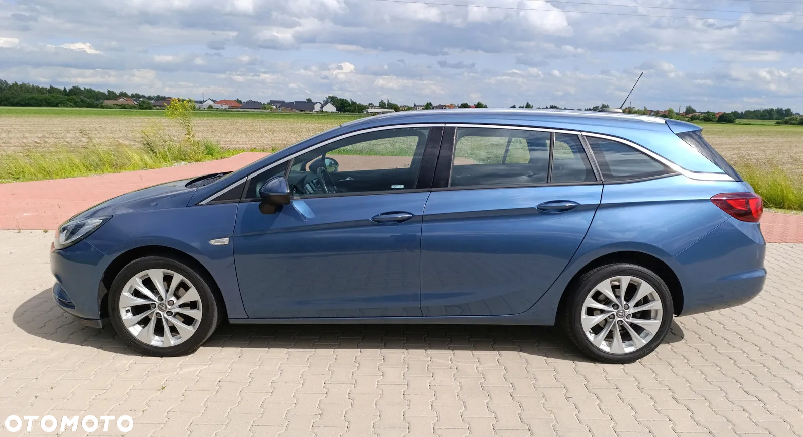 Opel Astra V 1.6 CDTI Dynamic - 12