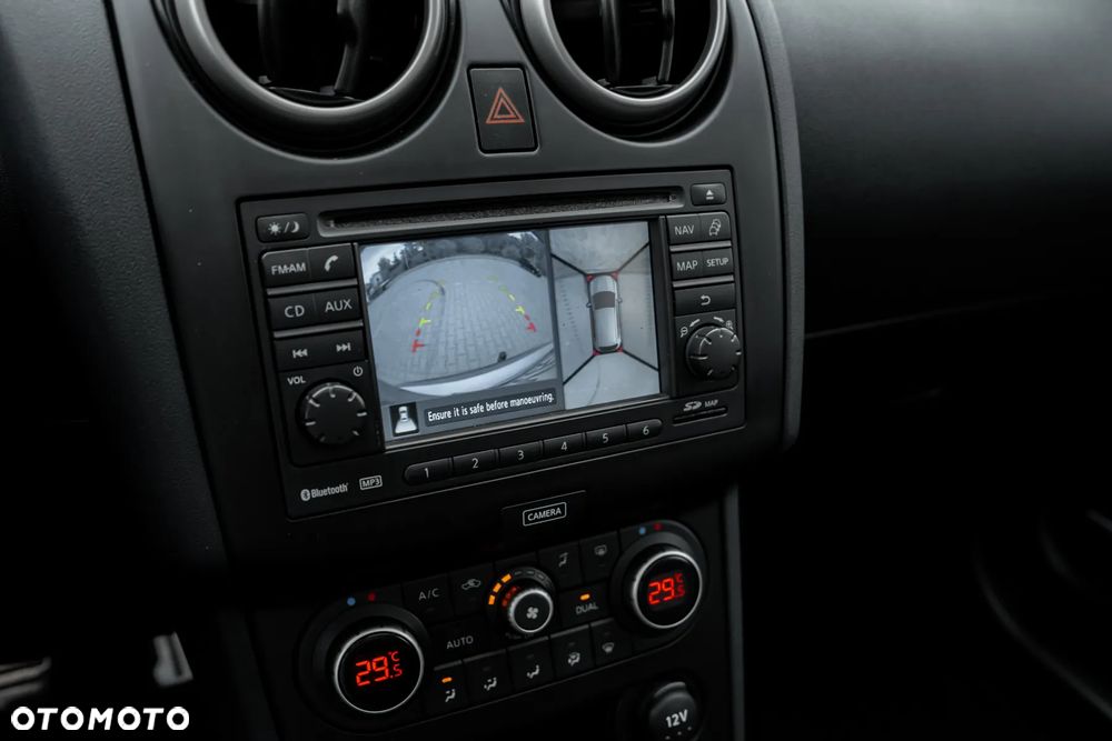 Nissan Qashqai 2.0 4x4 360 - 36