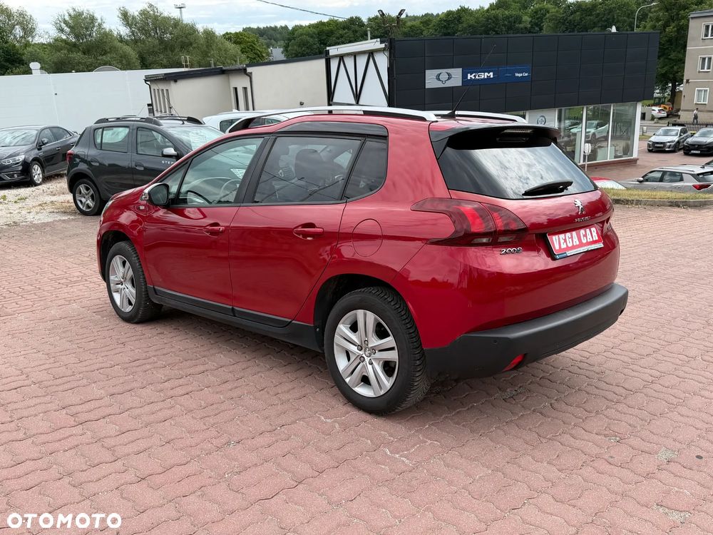 Peugeot 2008 1.2 Pure Tech Style S&S - 14