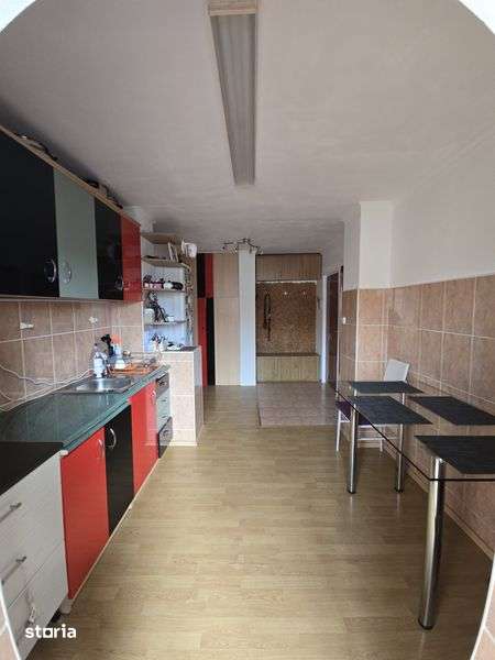 Vand PB 2 camere — fotografia 1