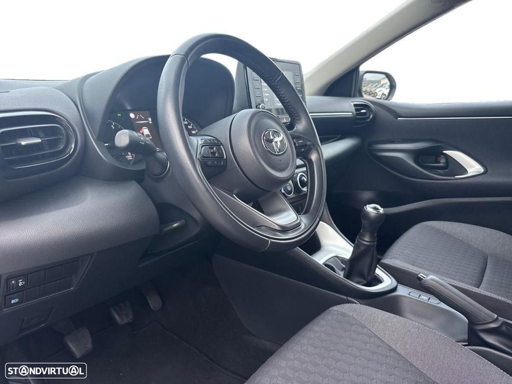 Toyota Yaris 1.0 VVT-i Comfort Plus - 12