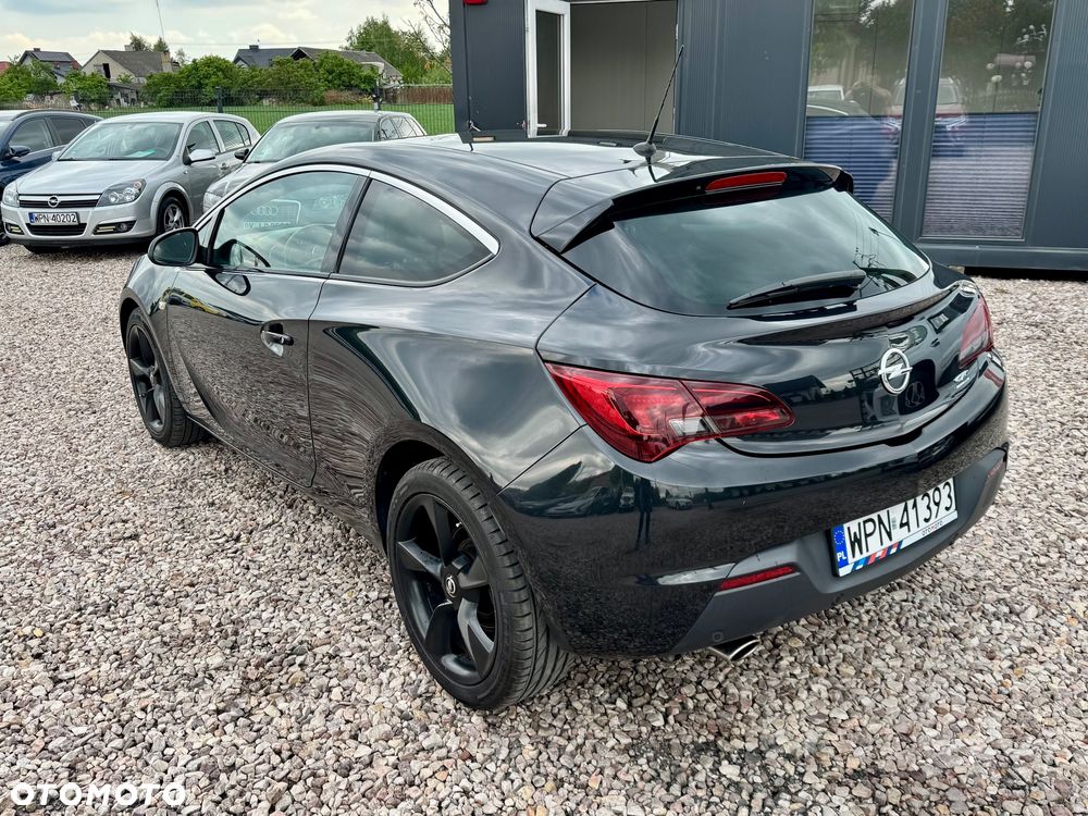 Opel Astra - 4