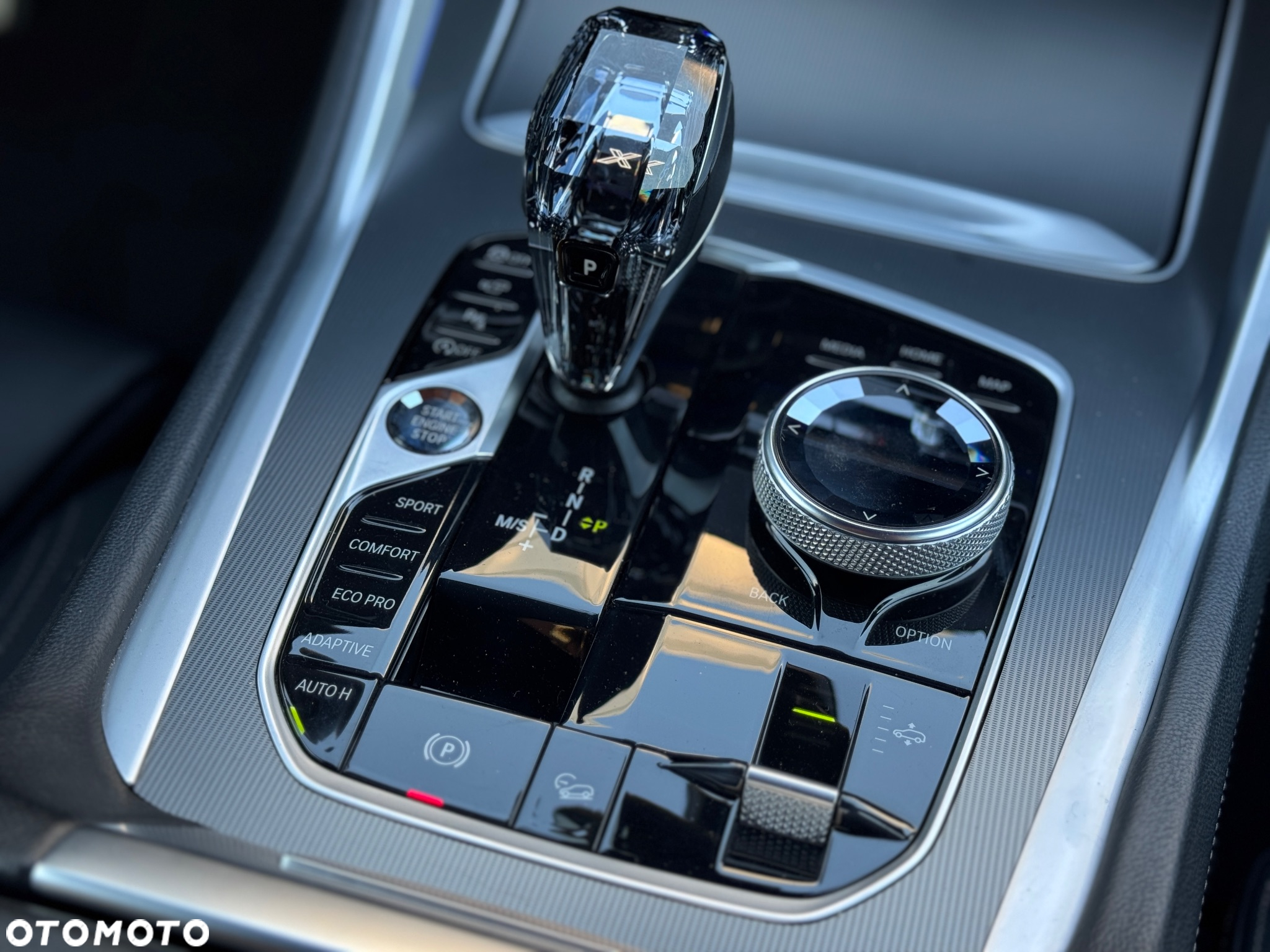 BMW X6 xDrive30d - 16