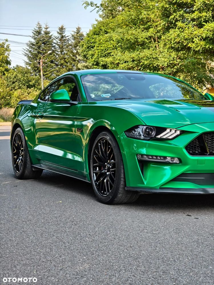 Ford Mustang - 6