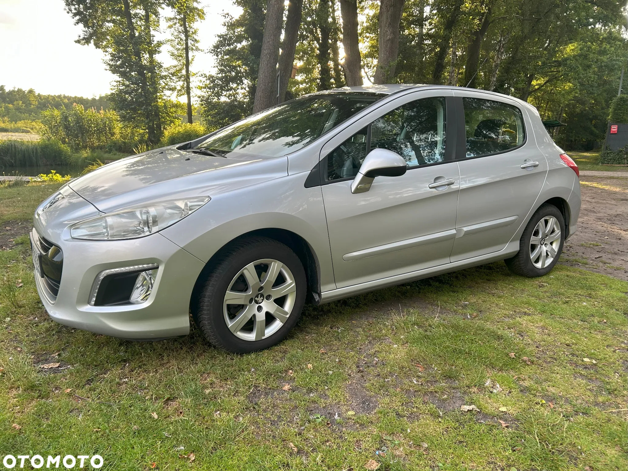 Peugeot 308 1.6 Premium - 2