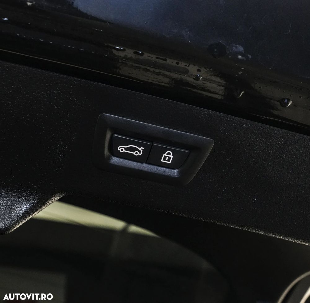 BMW X6 xDrive50i - 29