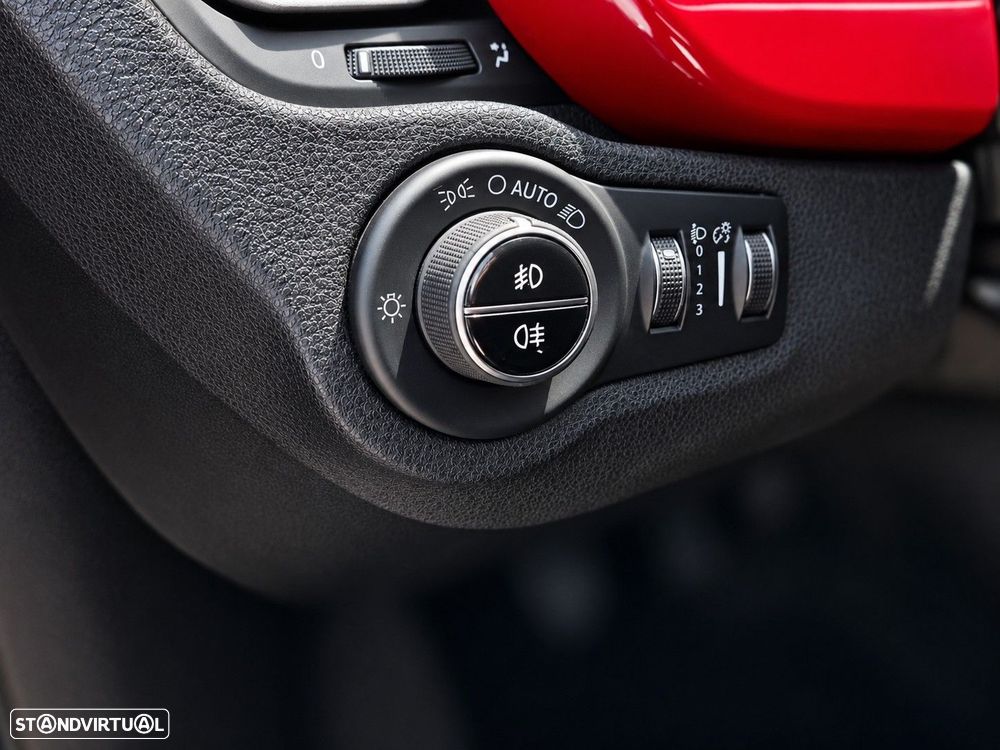 Fiat 500X 1.6 MJ Pop Star J17 S&S - 32