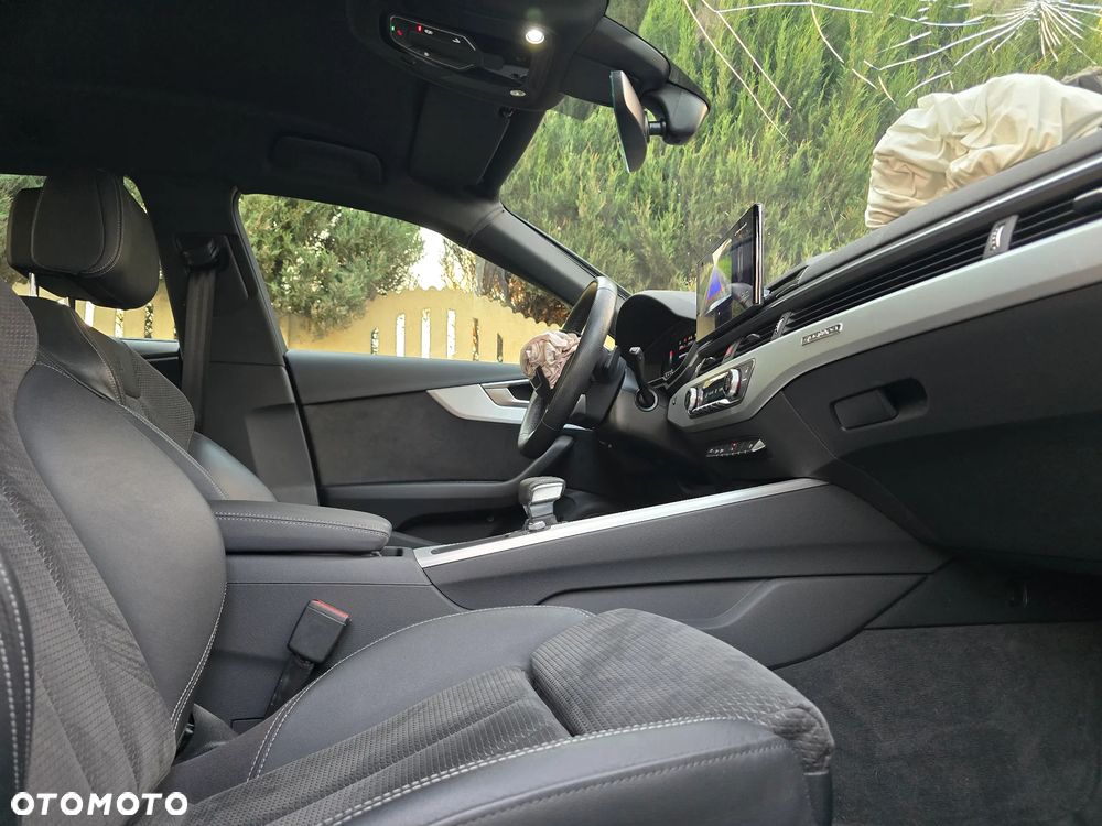 Audi A4 Avant 45 TFSI quattro S tronic S line - 14