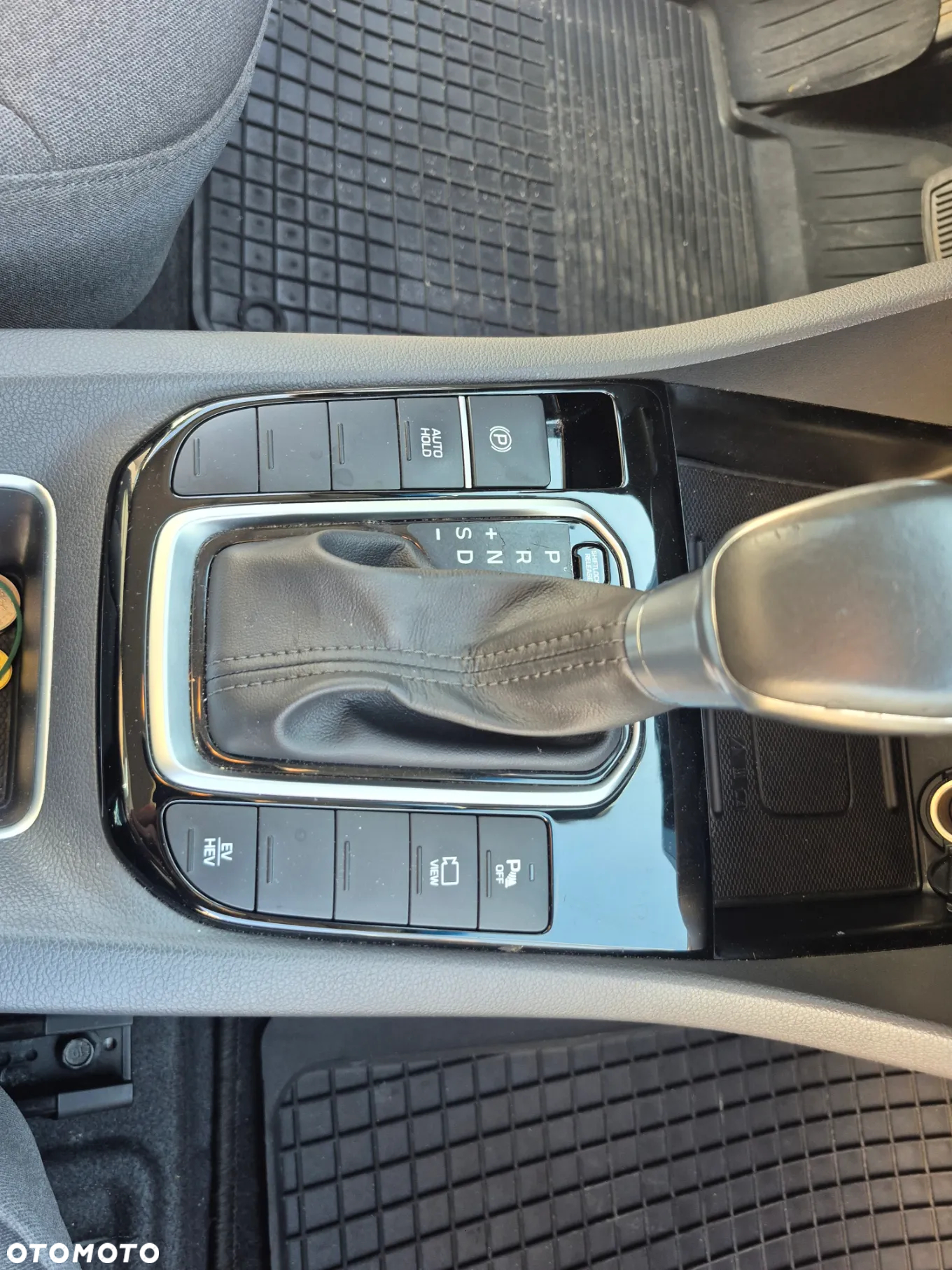Hyundai IONIQ Hybrid 1.6 GDI Premium - 22
