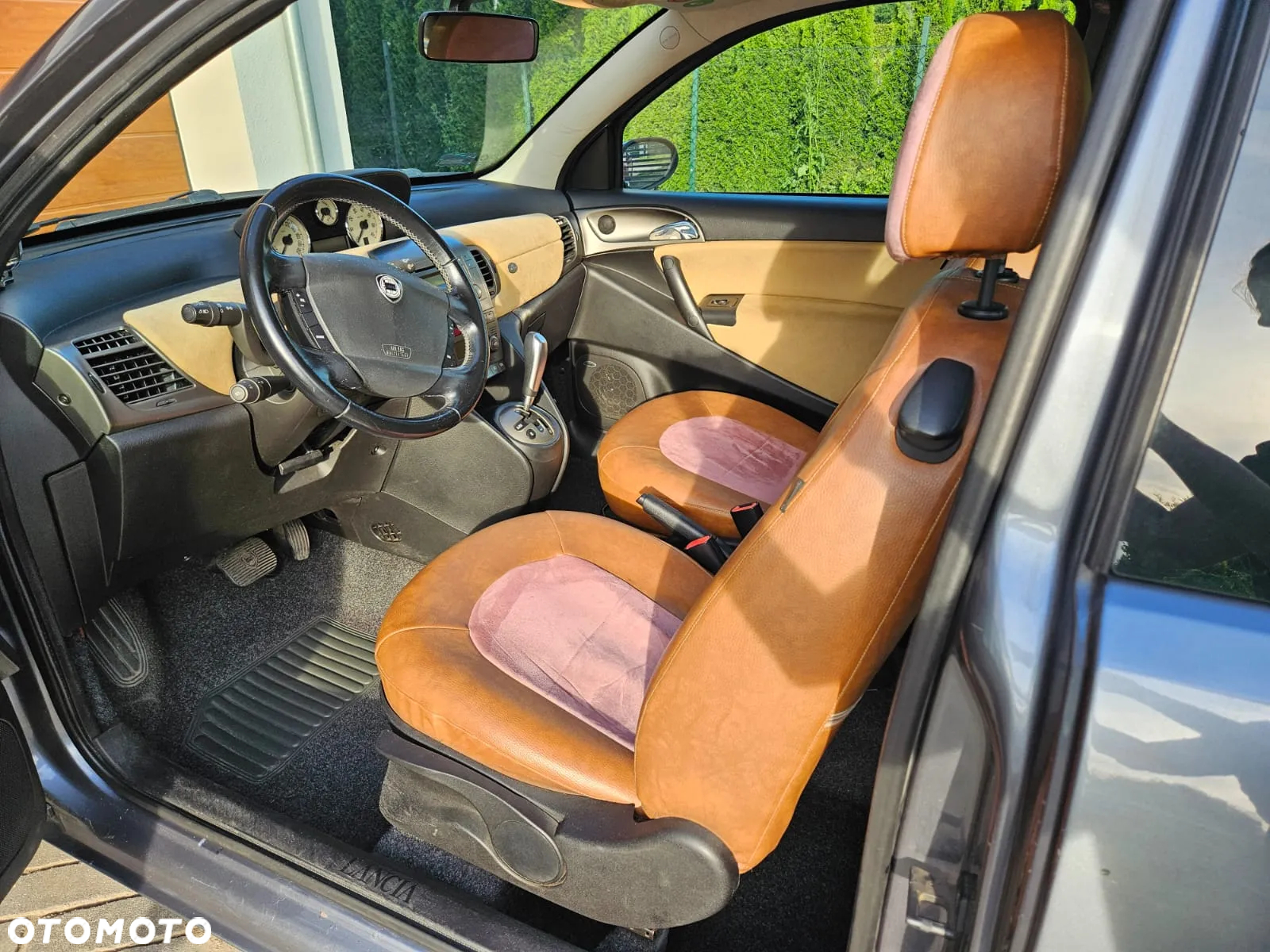 Lancia Ypsilon Y 1.3 16v Multijet Automatik Platino - 19