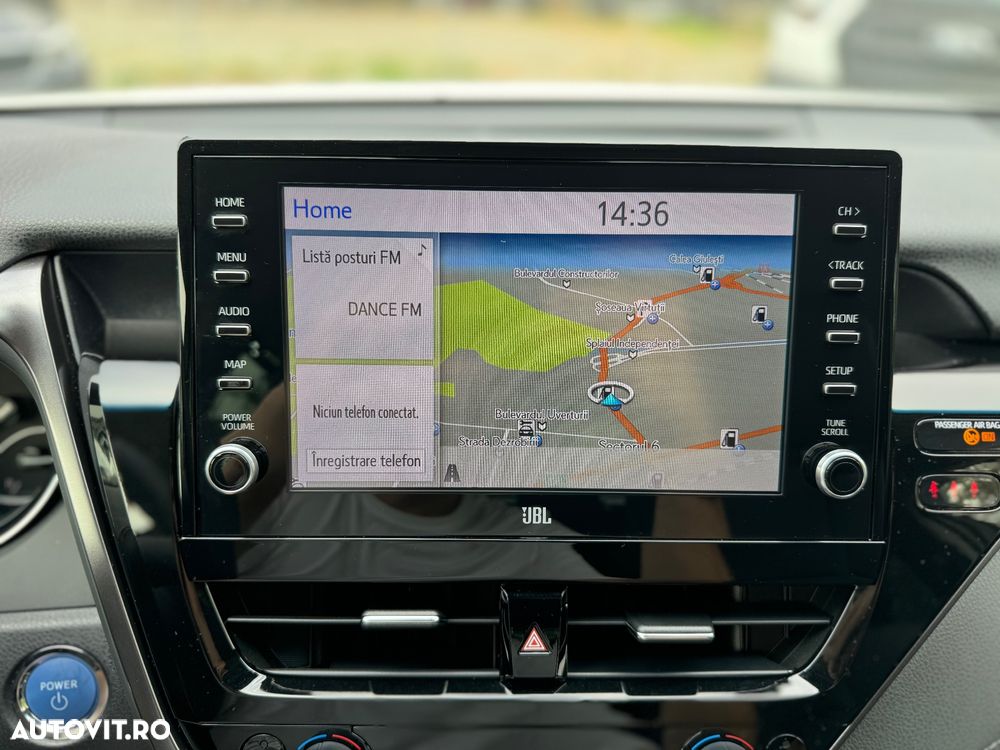 Toyota Camry 2.5 HEV Executive - 36