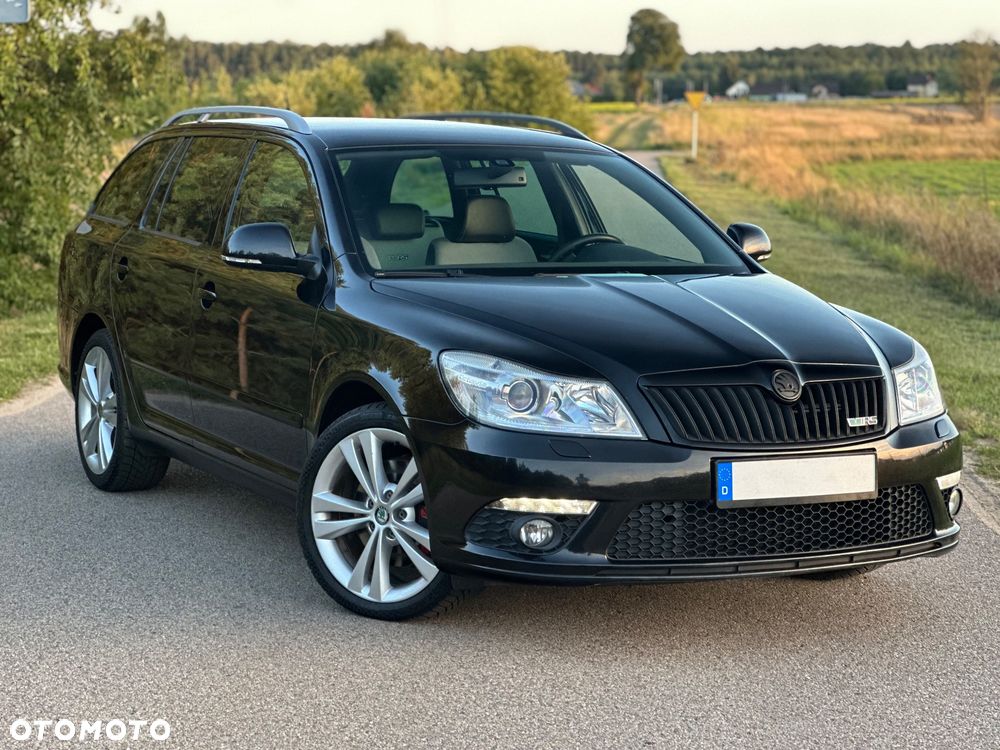 Skoda Octavia 2.0 TDI CR DPF DSG RS - 5