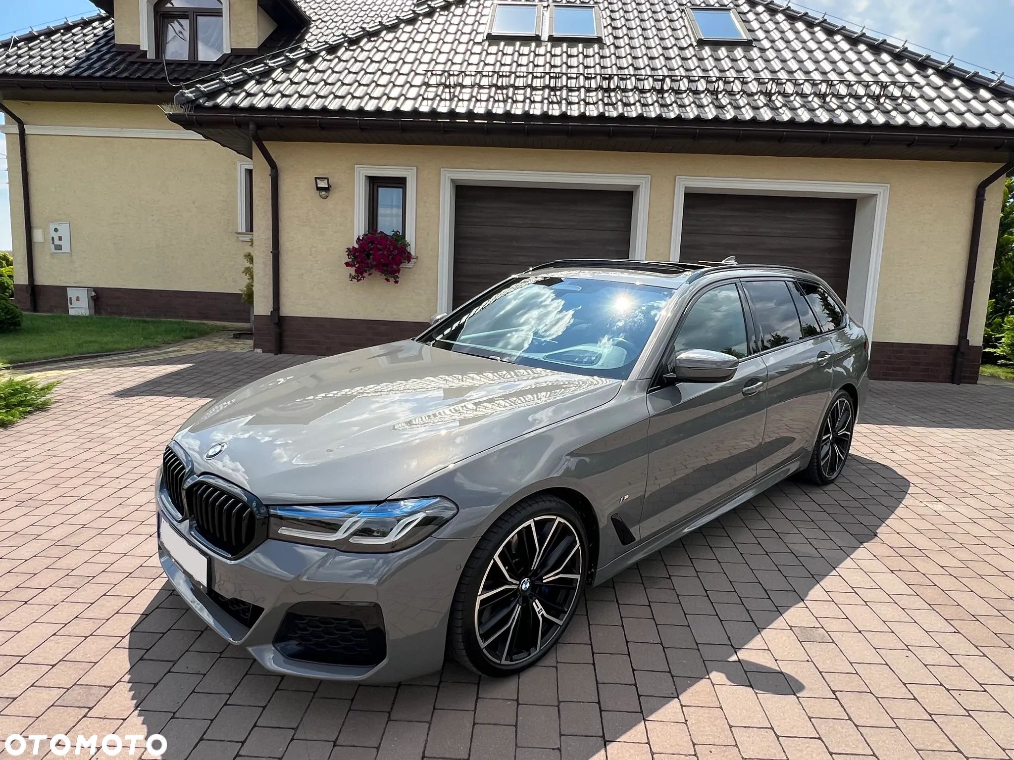 BMW Seria 5 530d Touring M Sport Edition - 1
