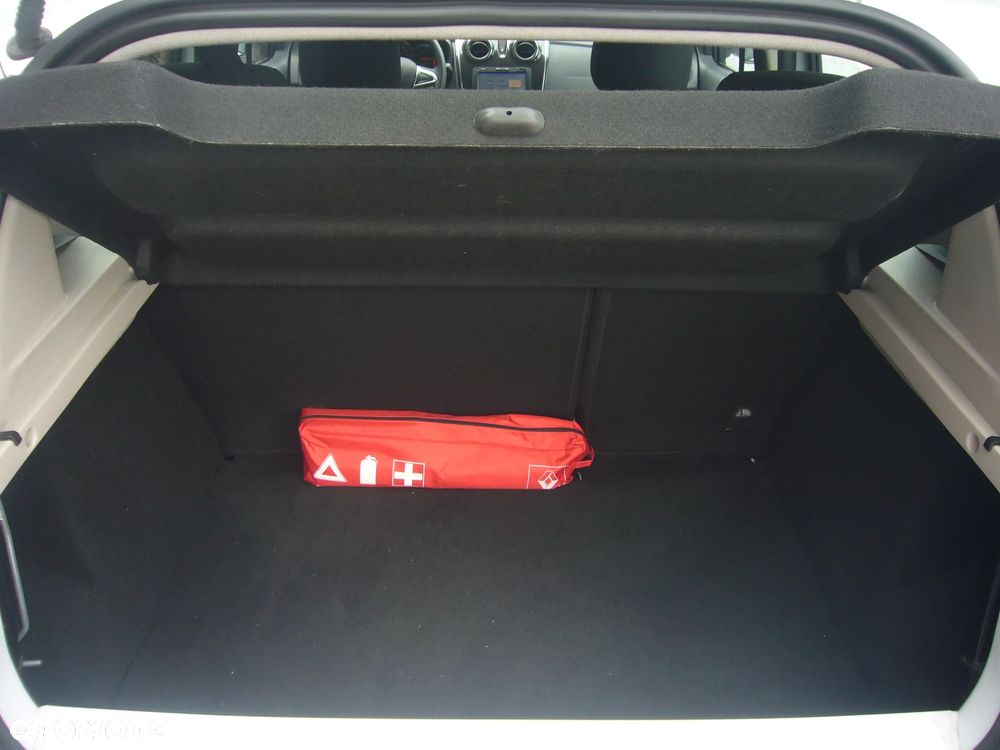 Dacia Sandero 0.9 TCe SL Celebration S&S - 20