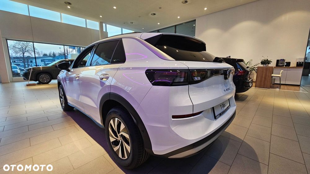 Volkswagen T-Roc - 16