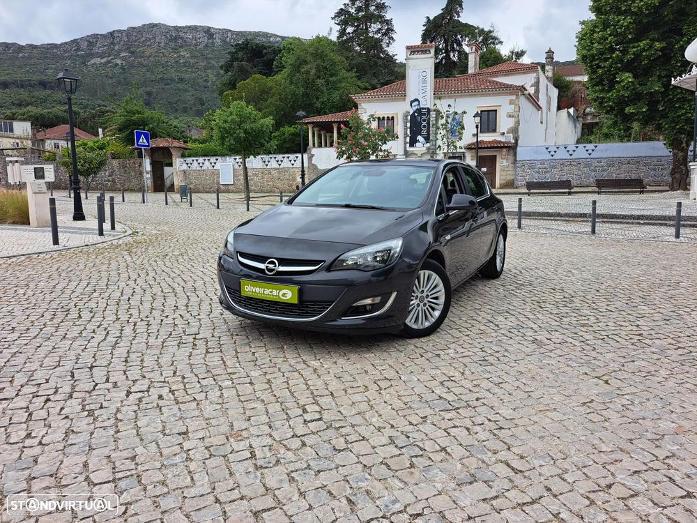 Opel Astra 1.6 CDTI Executive S/S J18 - 1