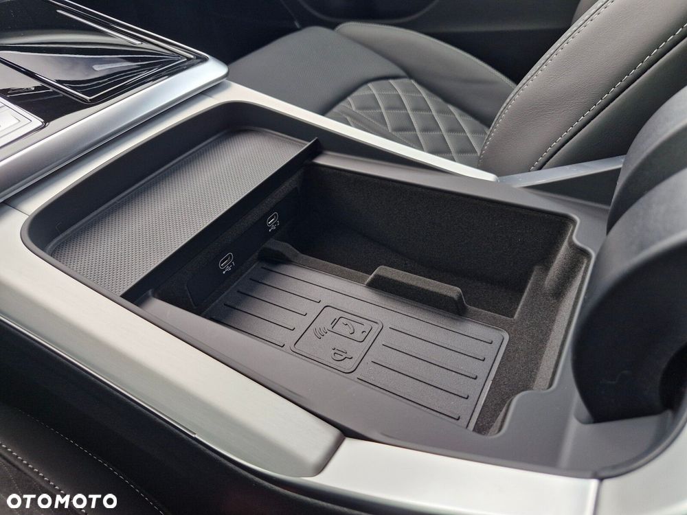 Audi Q8 50 TDI mHEV Quattro Tiptronic - 28