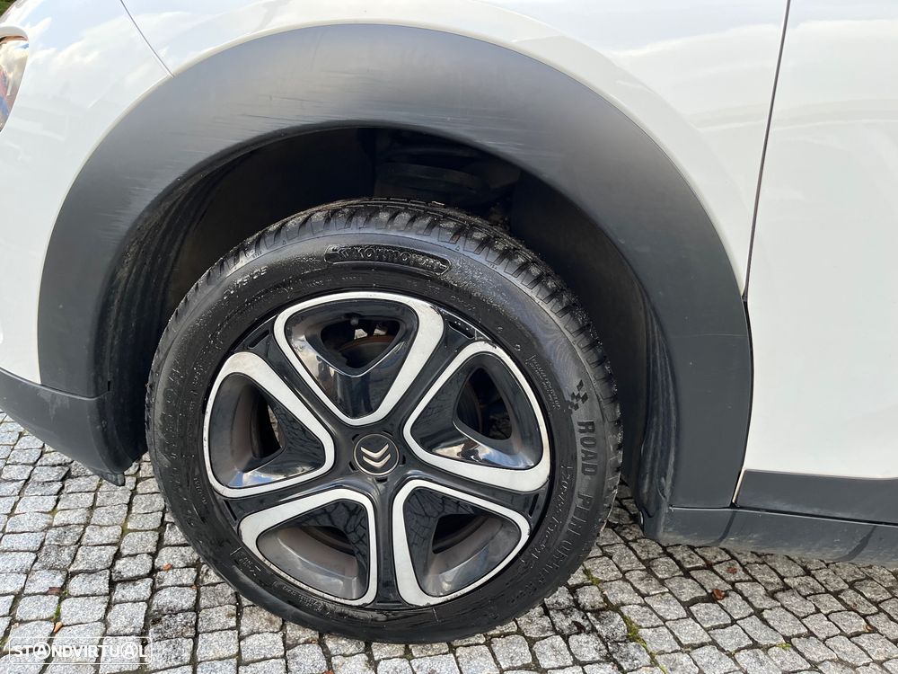 Citroën C4 Cactus 1.2 PureTech Shine Pack - 17