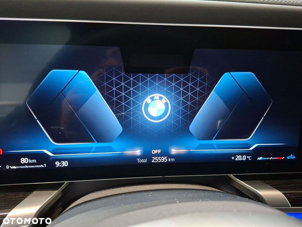 BMW Seria 7 - 15
