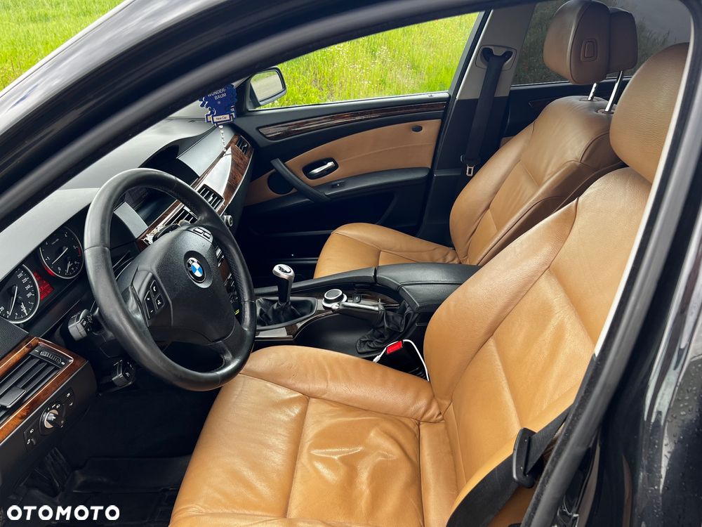 BMW Seria 5 530d - 13