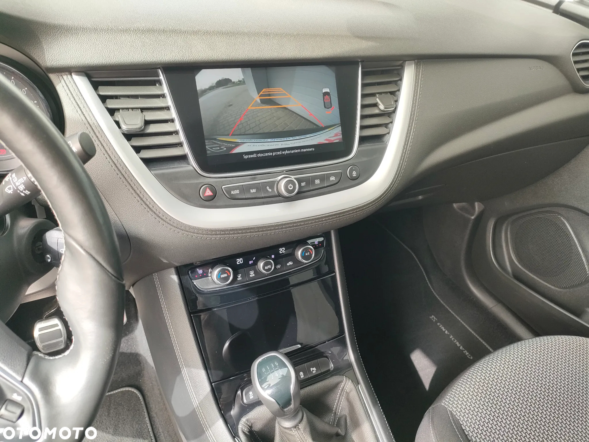 Opel Grandland X 1.2 Start/Stop Business INNOVATION - 23