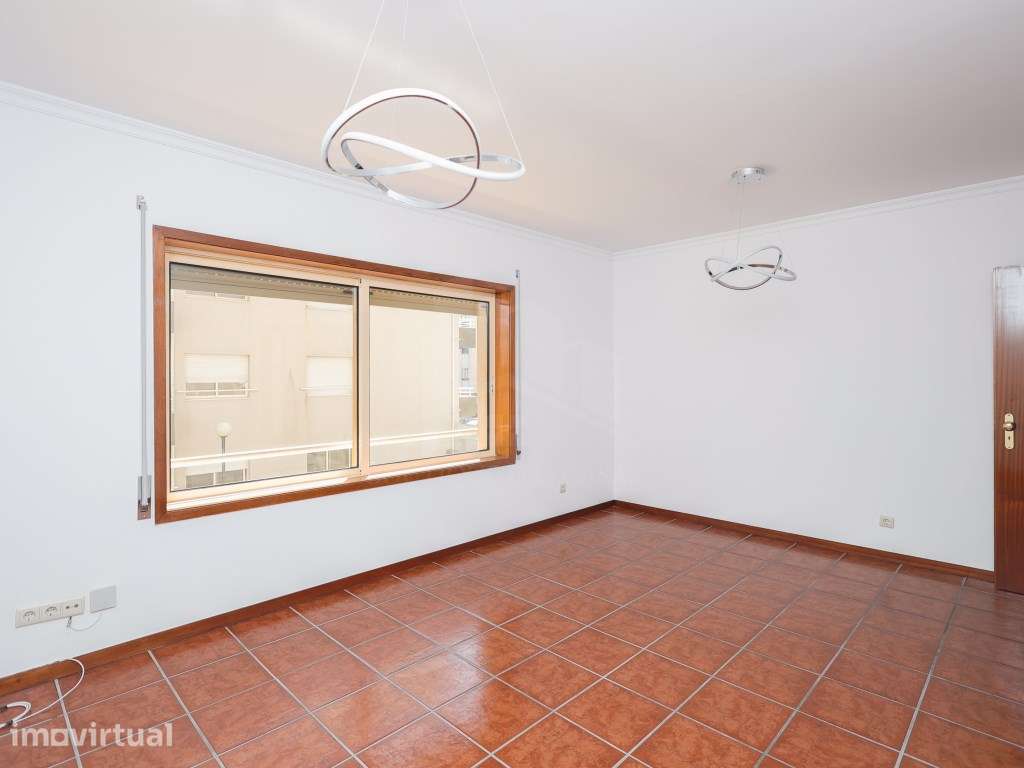 Apartamento T2 | Lugar de Garagem | Canidelo - Grande imagem: 4/22