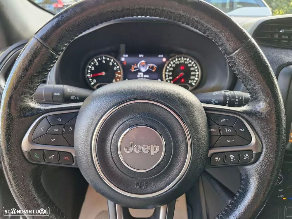 Jeep Renegade 1.0 T Limited - 30