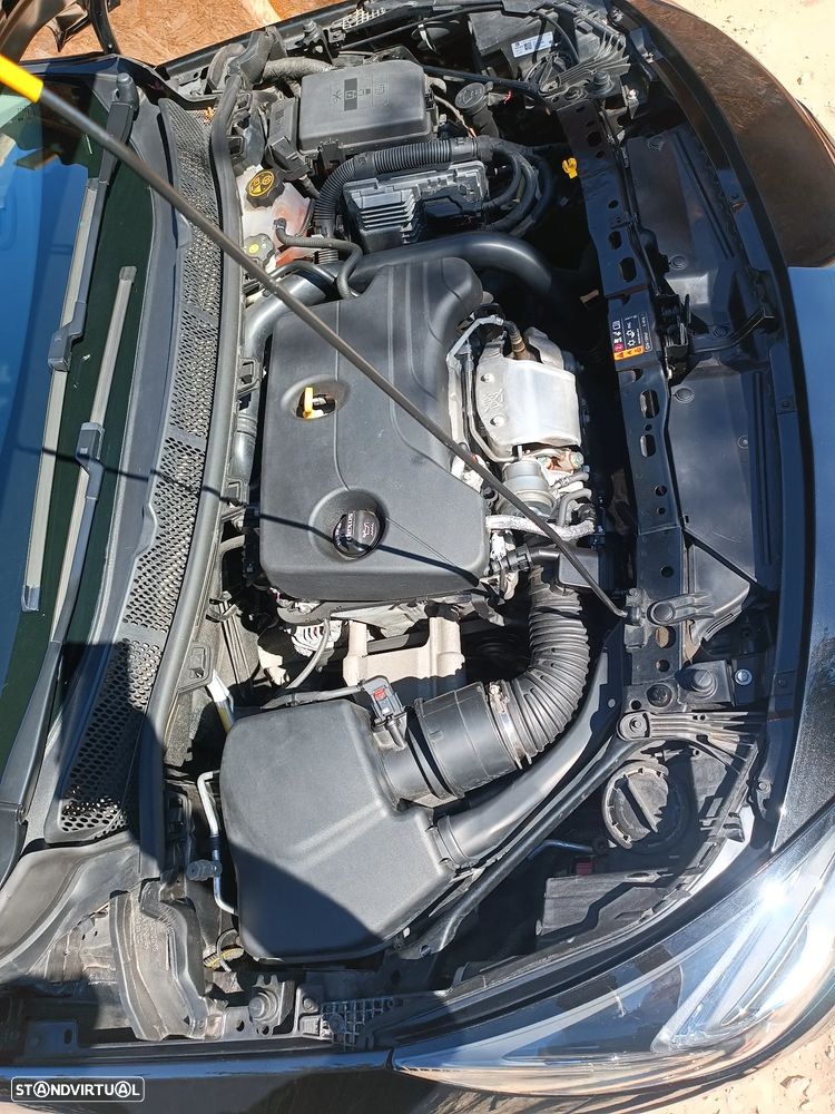 Opel Astra Sports Tourer - 19