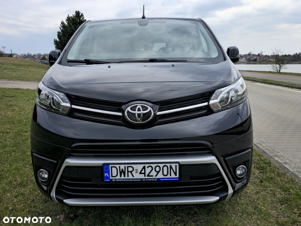 Toyota Proace Verso - 2