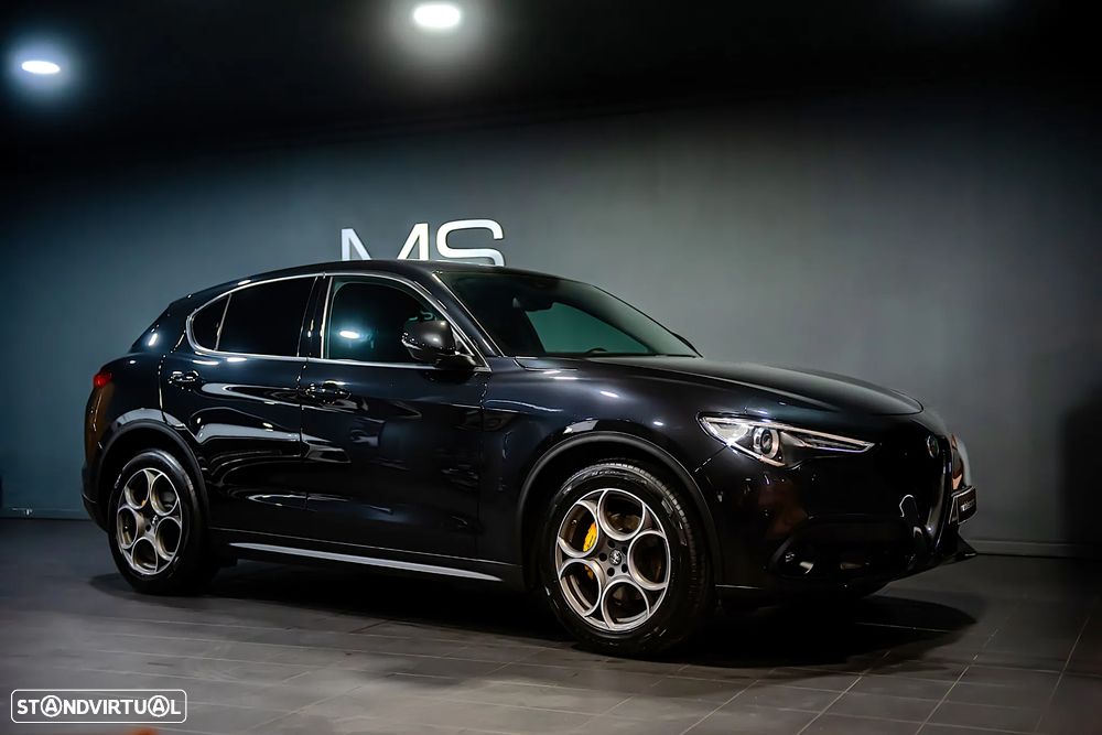Alfa Romeo Stelvio 2.2 D Sprint AT8 - 1
