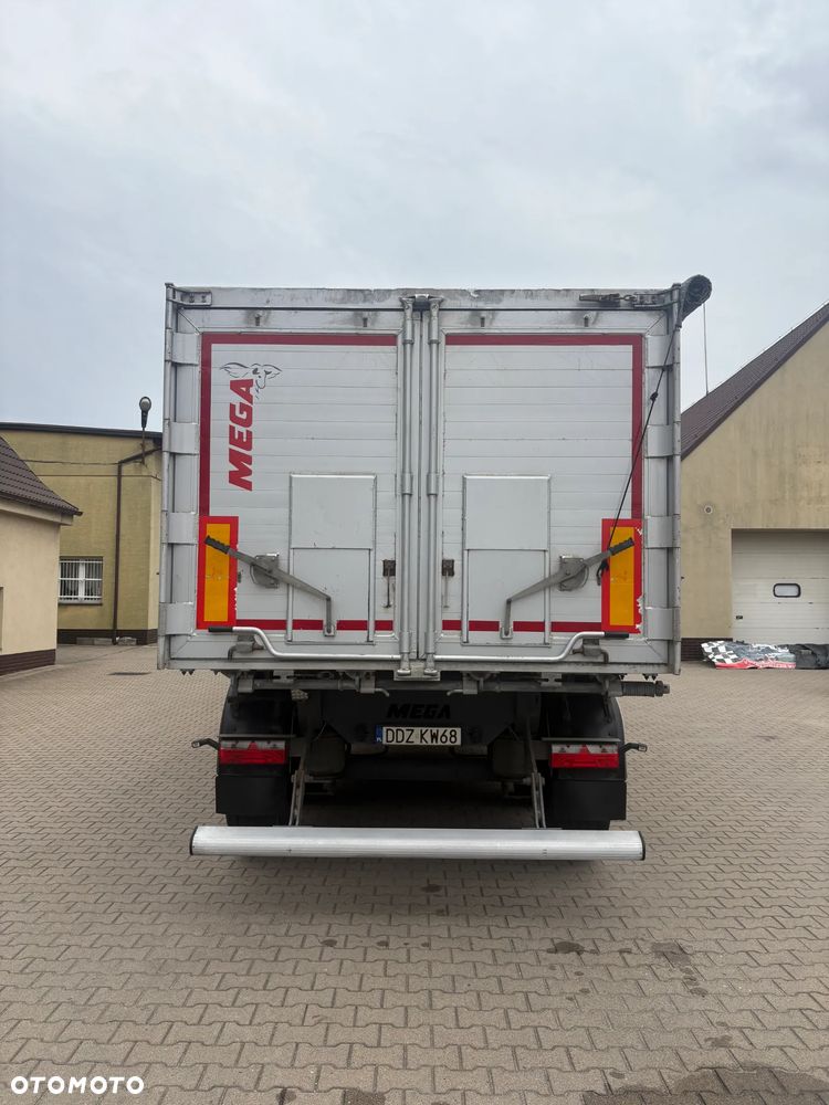 Mega 42m3 - 3