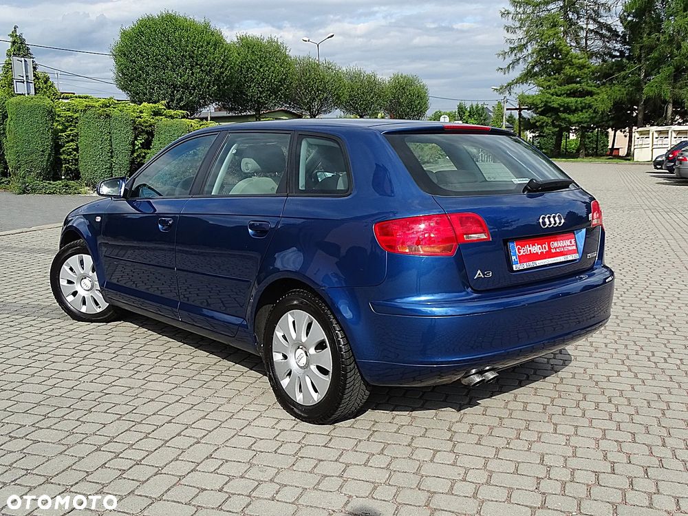 Audi A3 Sportback 1.9 TDI Ambiente - 4
