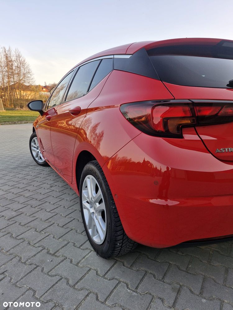 Opel Astra 1.4 T Dynamic S&S - 10