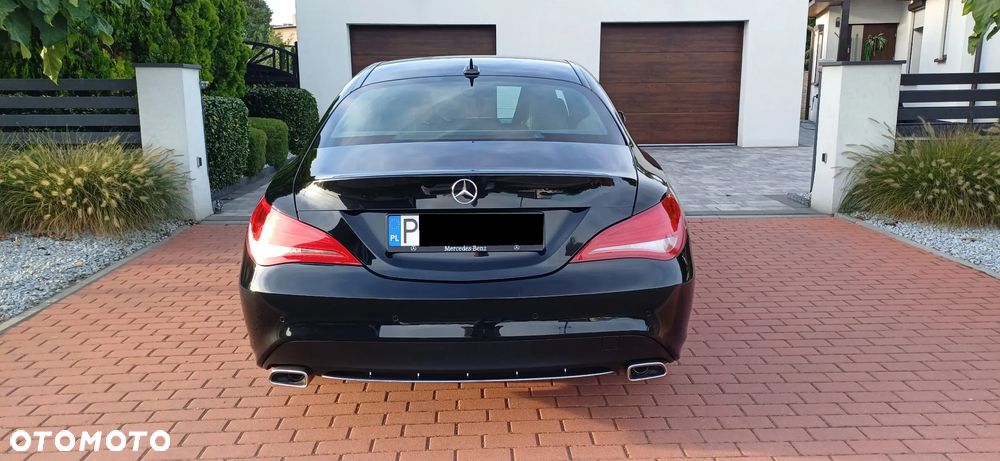 Mercedes-Benz CLA 180 UrbanStyle Edition - 6
