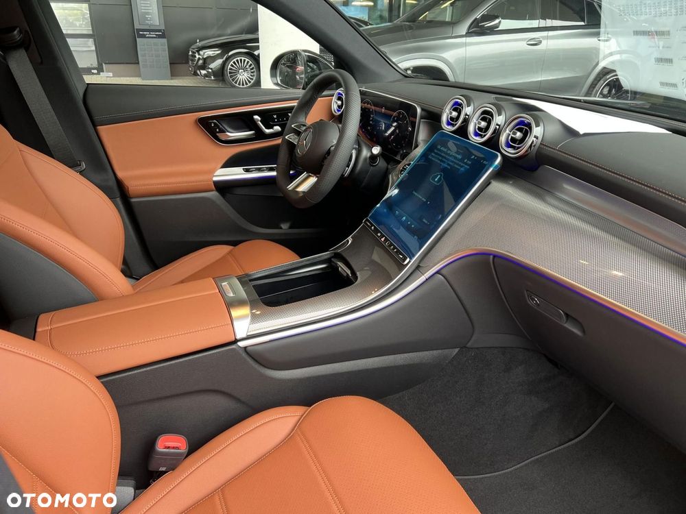 Mercedes-Benz GLC - 14