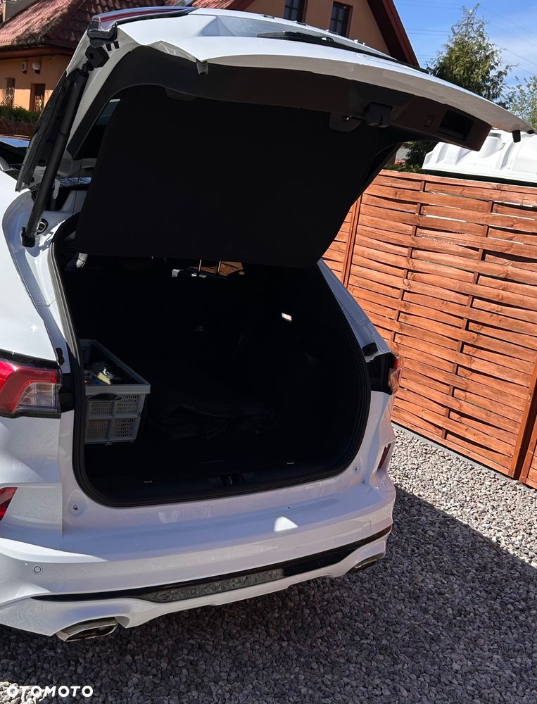 Ford Kuga - 18