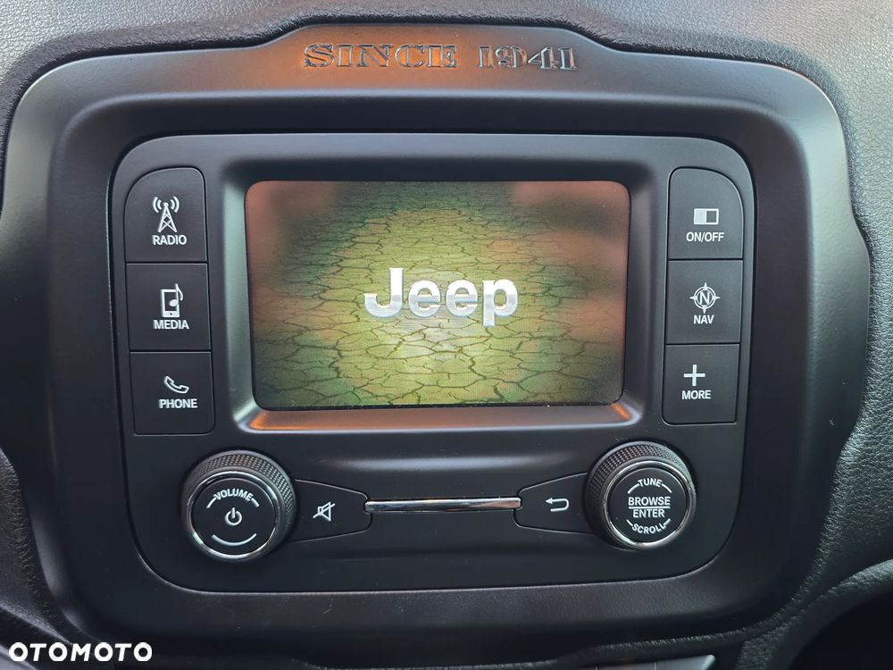 Jeep Renegade 1.4 MultiAir Limited - 38