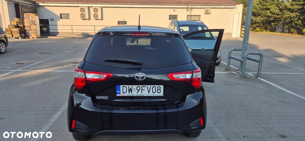 Toyota Yaris 1.5 20th Anniversary - 4