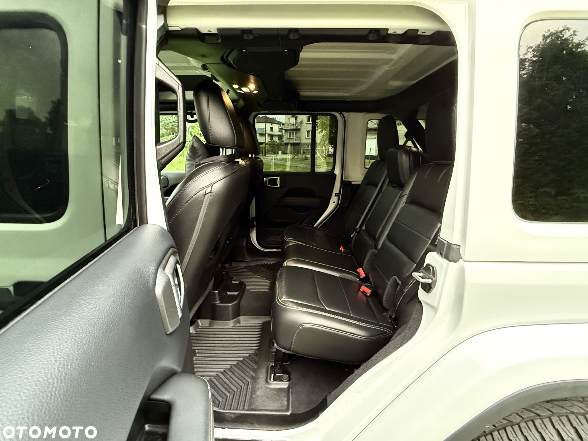 Jeep Wrangler Unlimited 2.0 T-GDI Hardtop AWD Automatik Sahara - 17