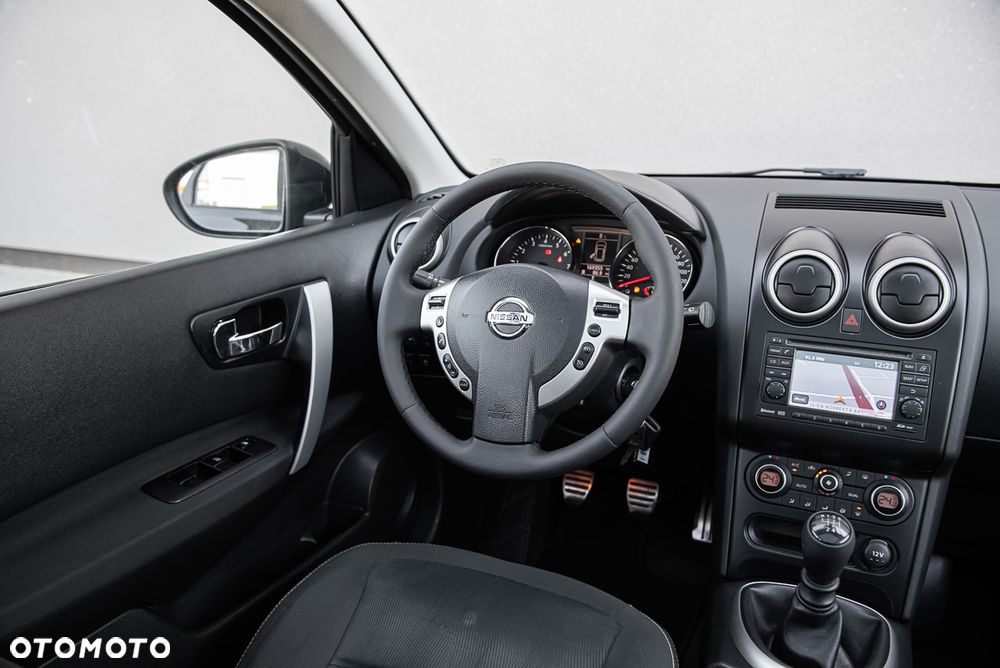 Nissan Qashqai 2.0 Tekna Premium - 17